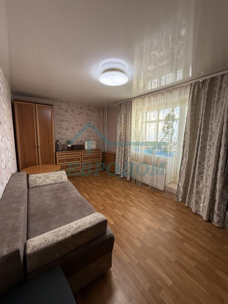2-комн квартира ул. Обская 2-я,71