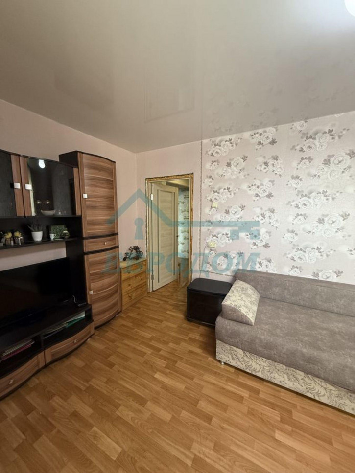 2-комн квартира ул. Обская 2-я,71
