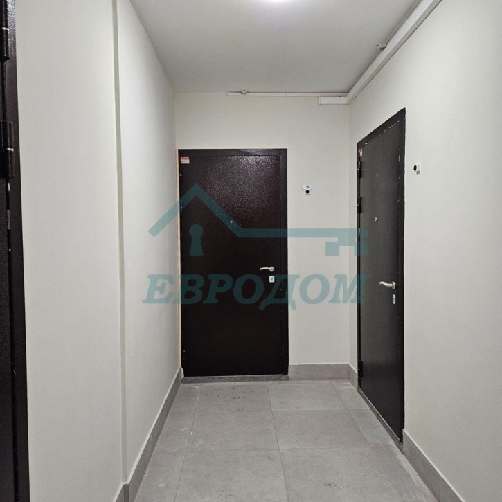 2-комн квартира 6 й микрорайон,55