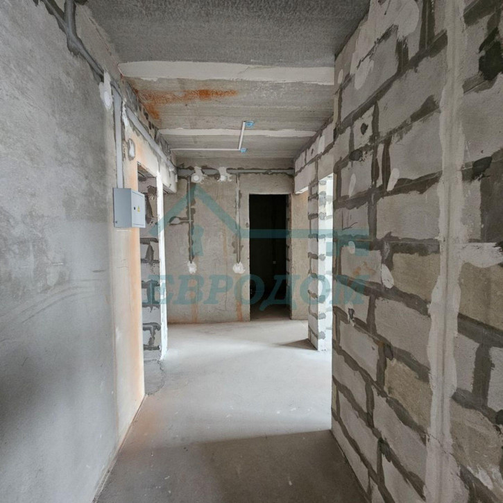 2-комн квартира 6 микрорайон,55