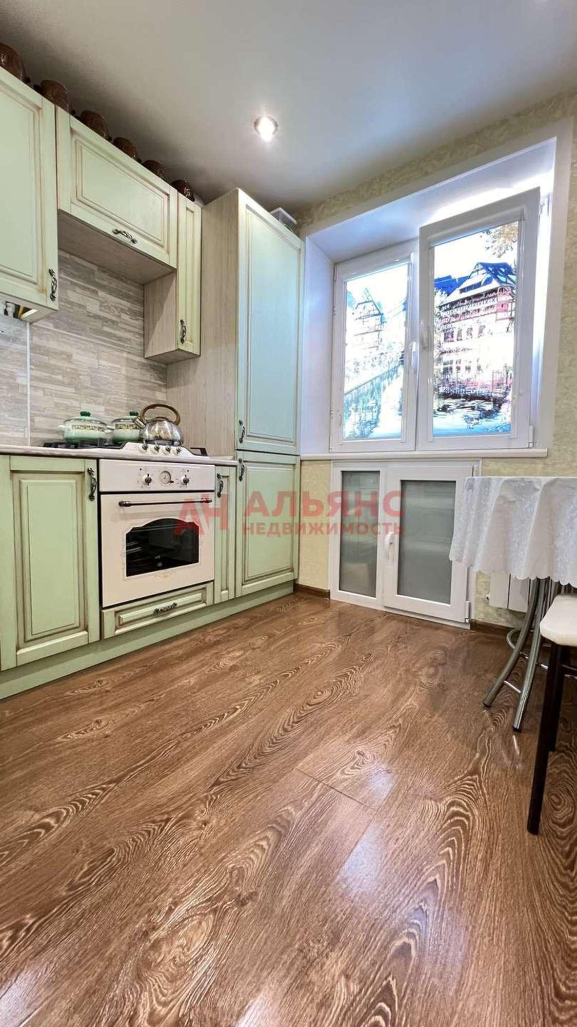 Купить квартиру за 5 899 000 рублей на Днепровский проезд, 7