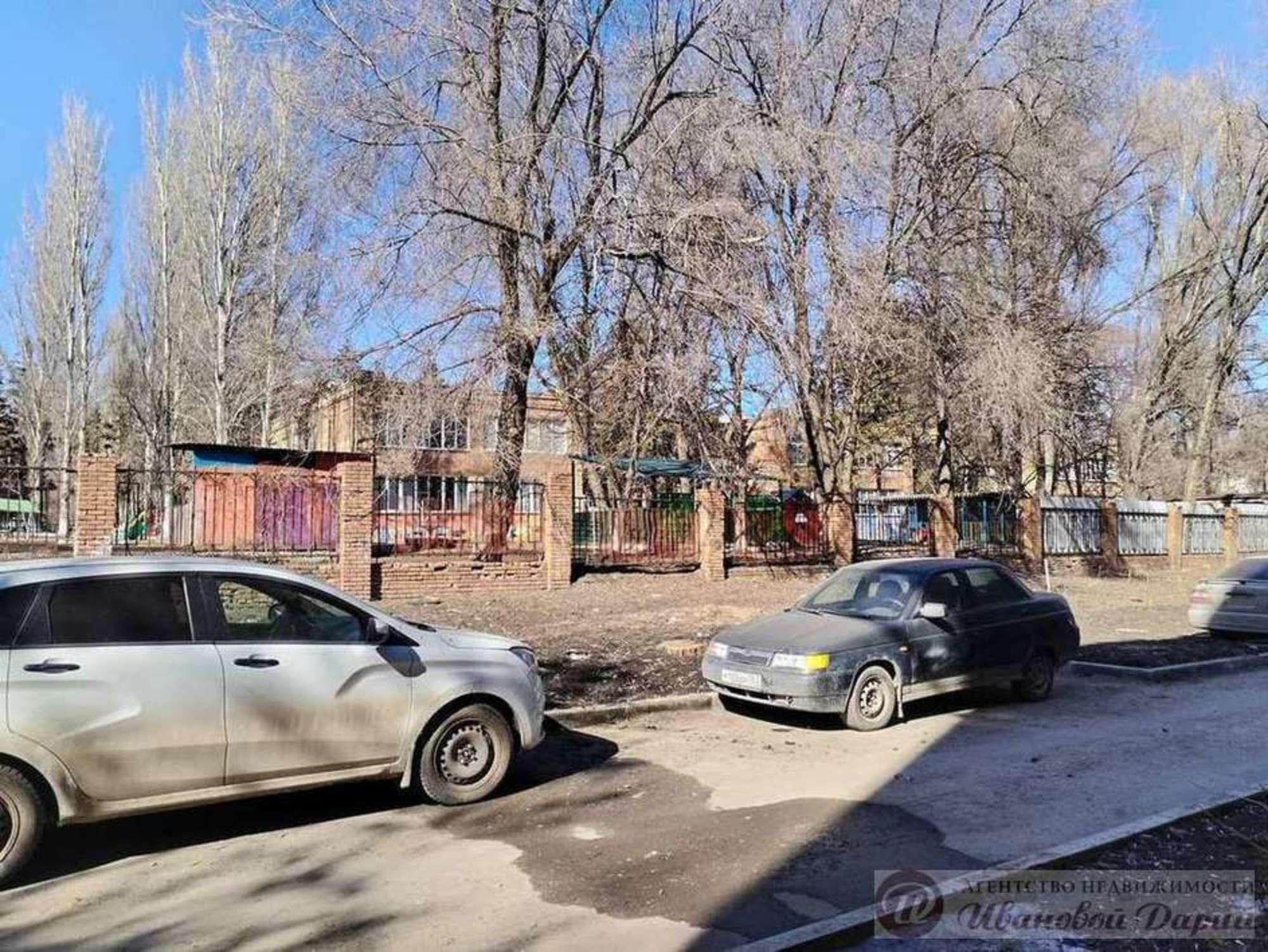 Купить комнату за 990 000 рублей на Свободы улица, 76