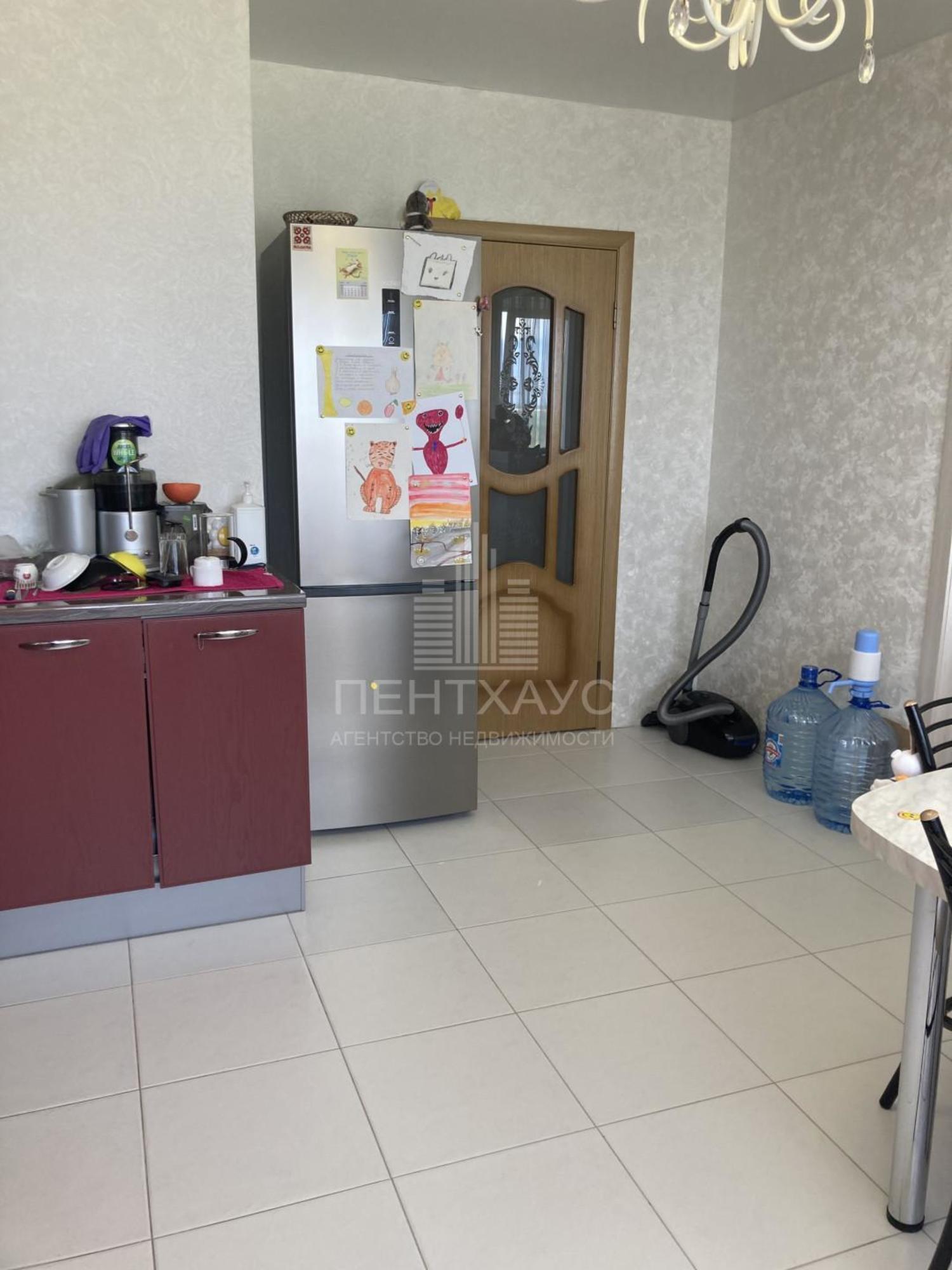 Купить квартиру за 7 150 000 рублей на ул Новгородская, 19А