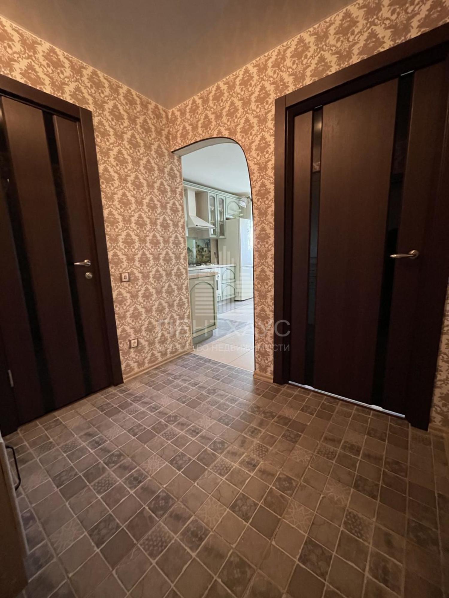 Сдать квартиру за 32 000 рублей на улица Сурикова, 10А