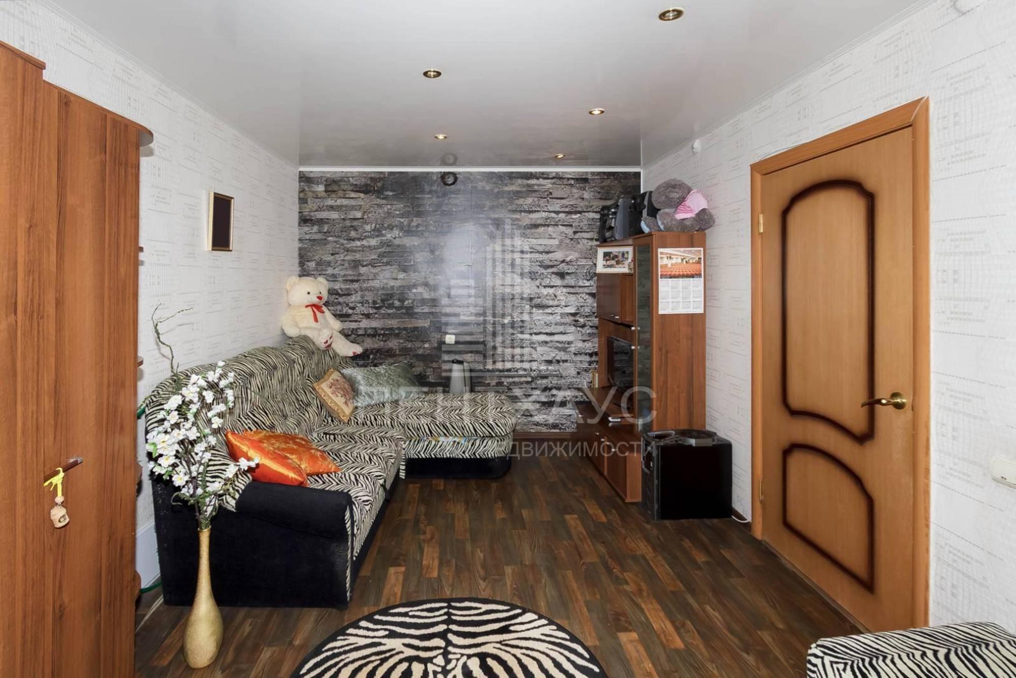 Купить квартиру за 10 450 000 рублей на проспект Строителей, 13Б