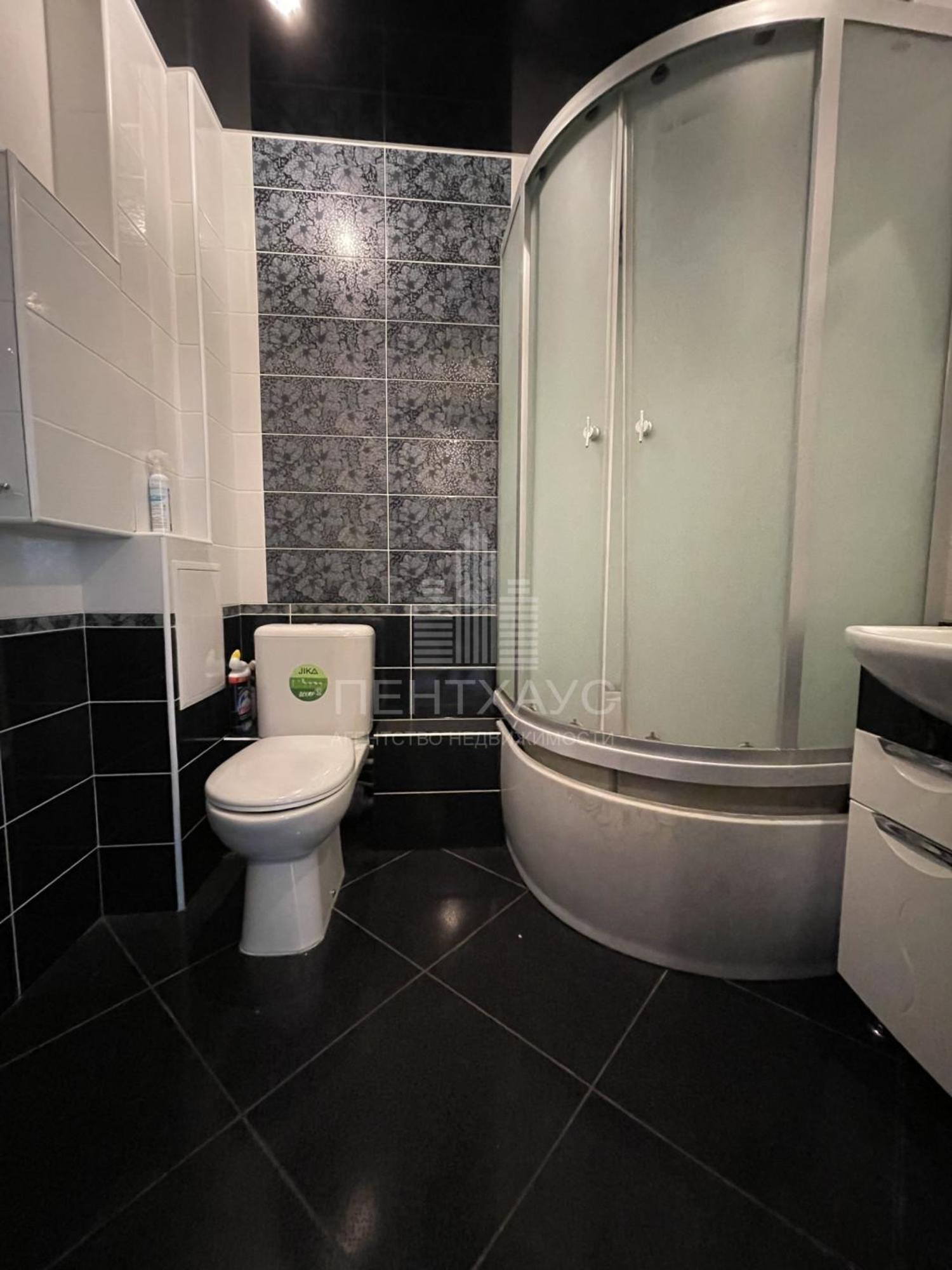 Сдать квартиру за 32 000 рублей на улица Сурикова, 10А