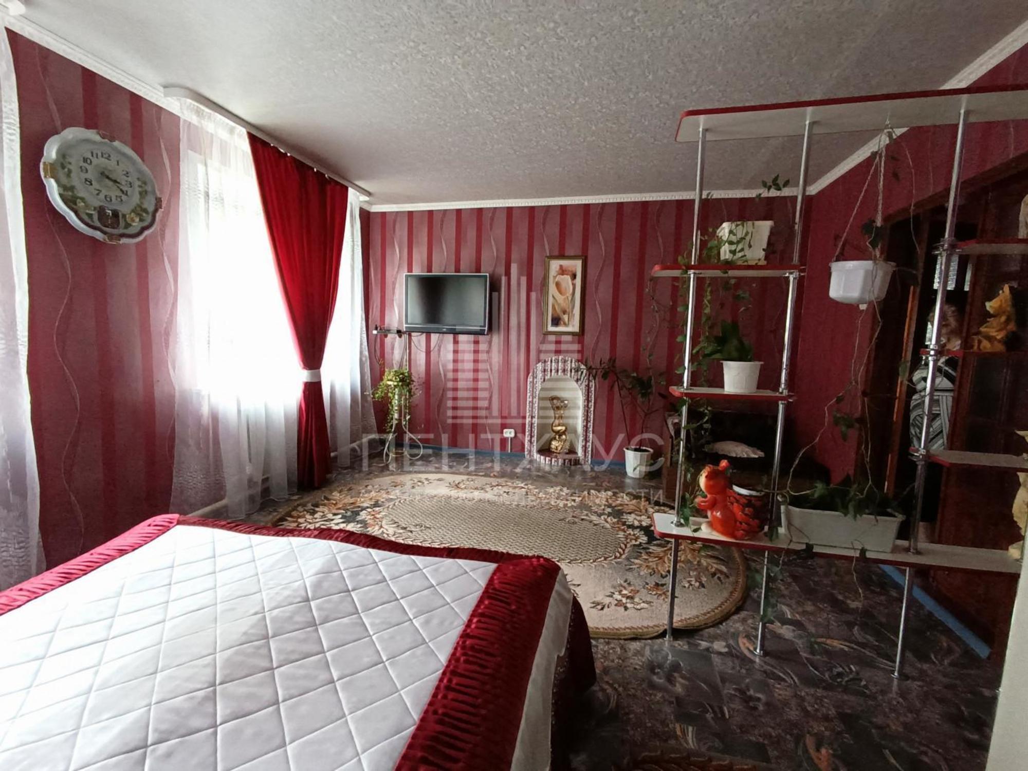 Купить дачу, дом, коттедж за 9 500 000 рублей на 1-я Заозерная ул., 3, 3