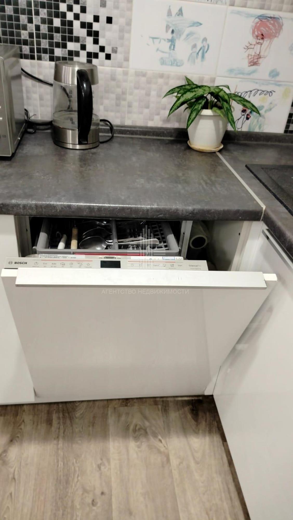 Купить квартиру за 10 500 000 рублей на Нижняя Дуброва ул., 50, к 2, 50