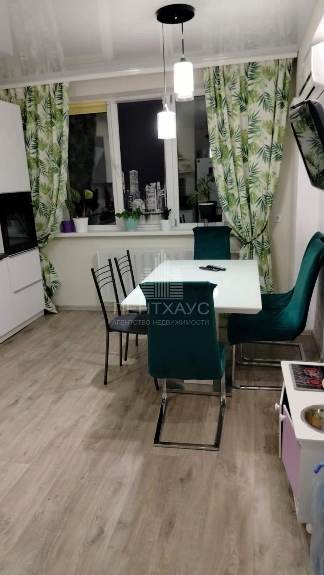 Купить квартиру за 10 500 000 рублей на Нижняя Дуброва ул., 50, к 2, 50