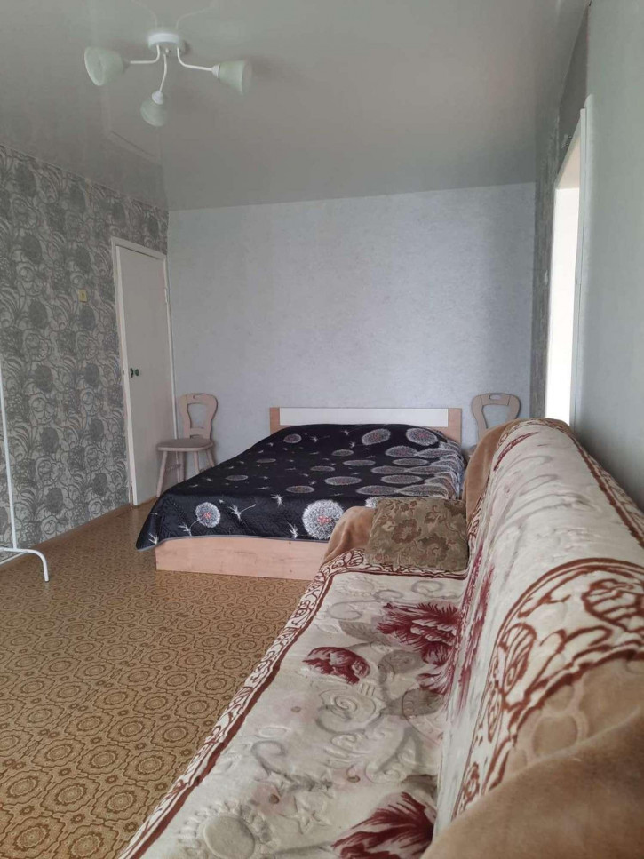 2-комн квартира Футболистов улица, 1а