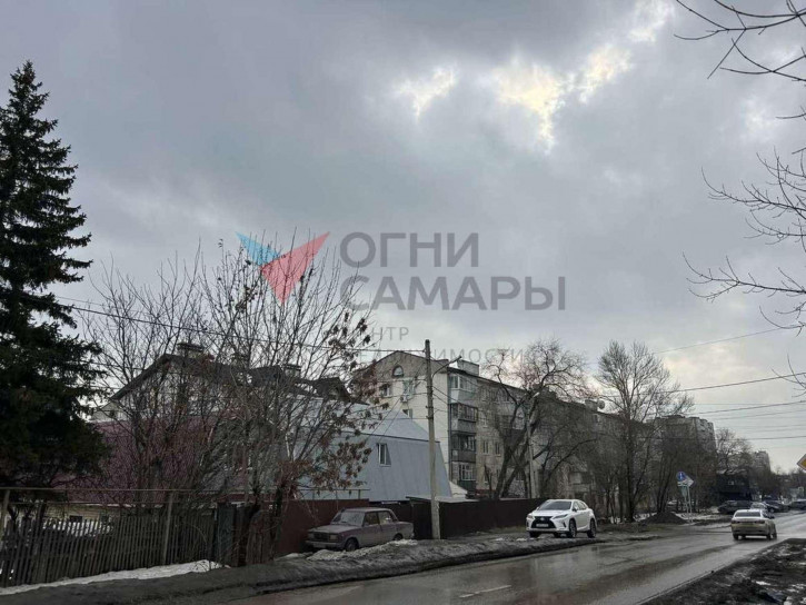 Коттедж/дом Карбышева улица, 21 Коттедж/дом Карбышева улица, 21