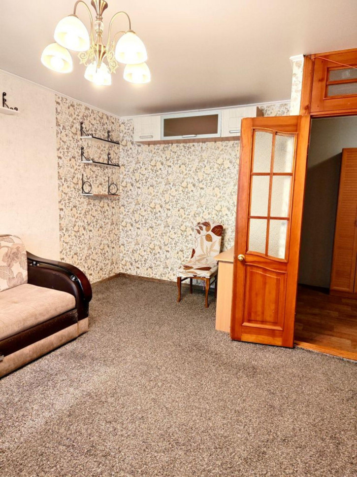 3-комн квартира Туркестанская ул, 45