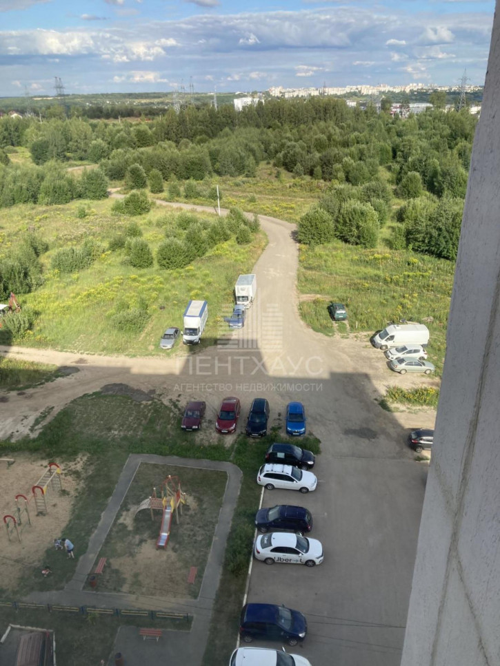 3-комн квартира ул Новгородская, 19А