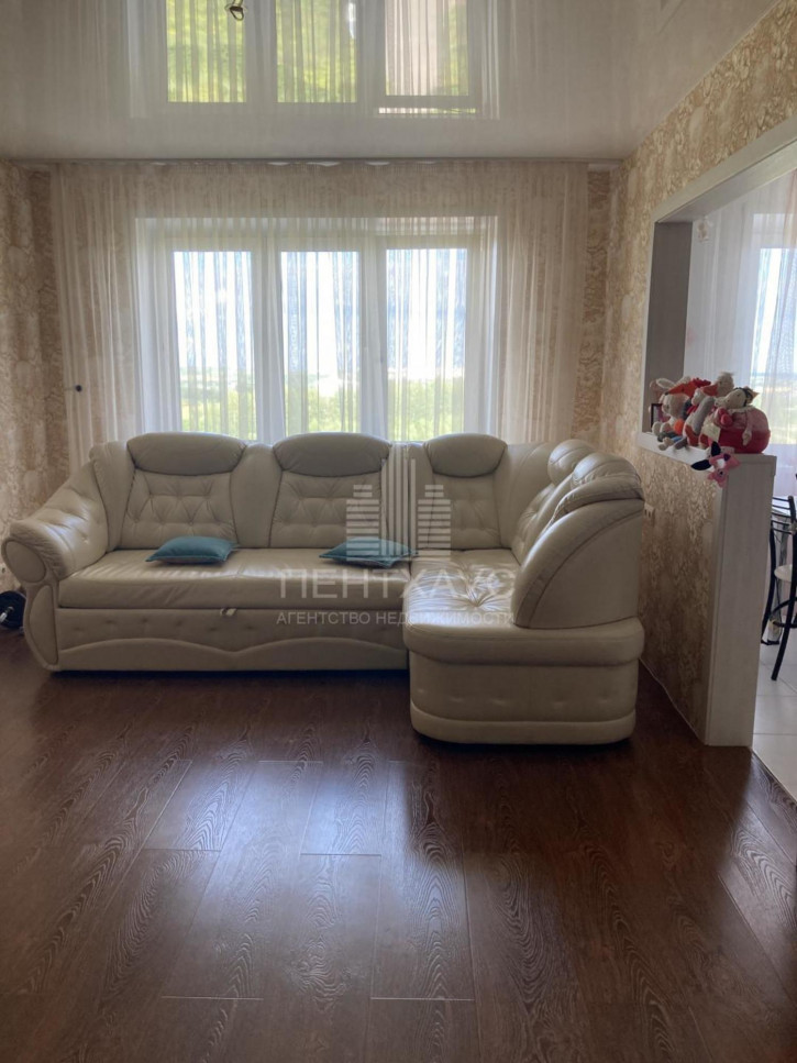 3-комн квартира ул Новгородская, 19А