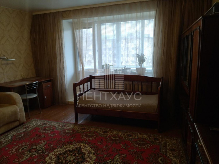 2-комн квартира Добросельская ул., 215, 215