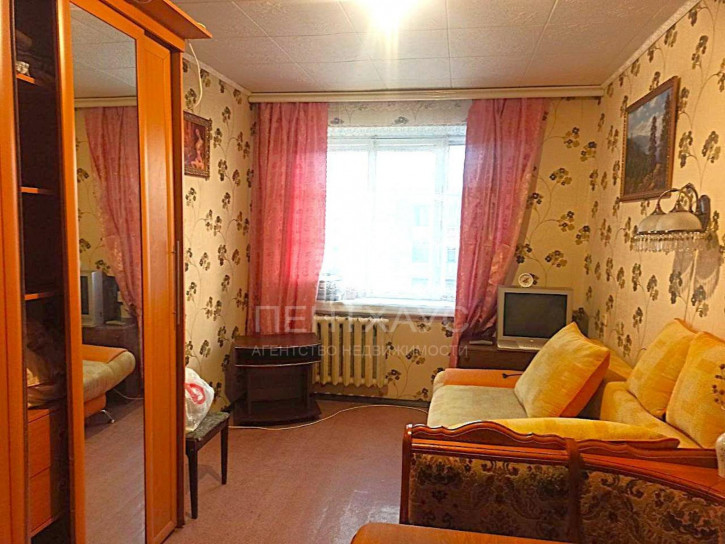 Комната Батурина ул., 37, 37