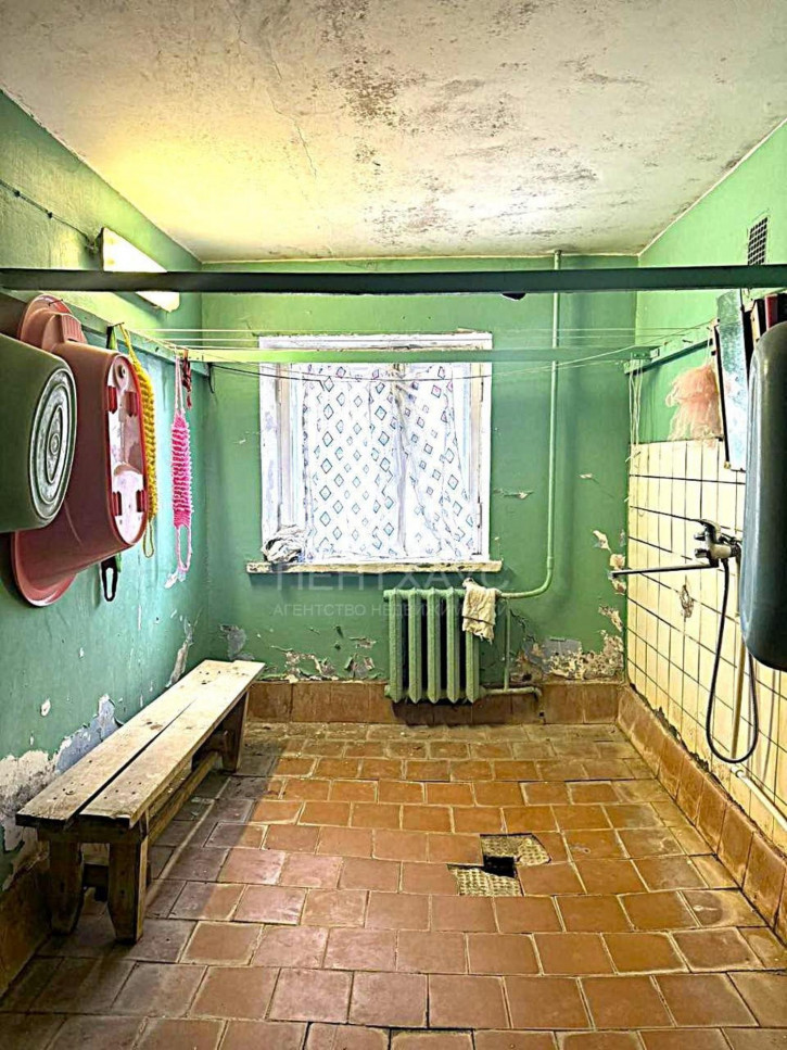 Комната Батурина ул., 37, 37