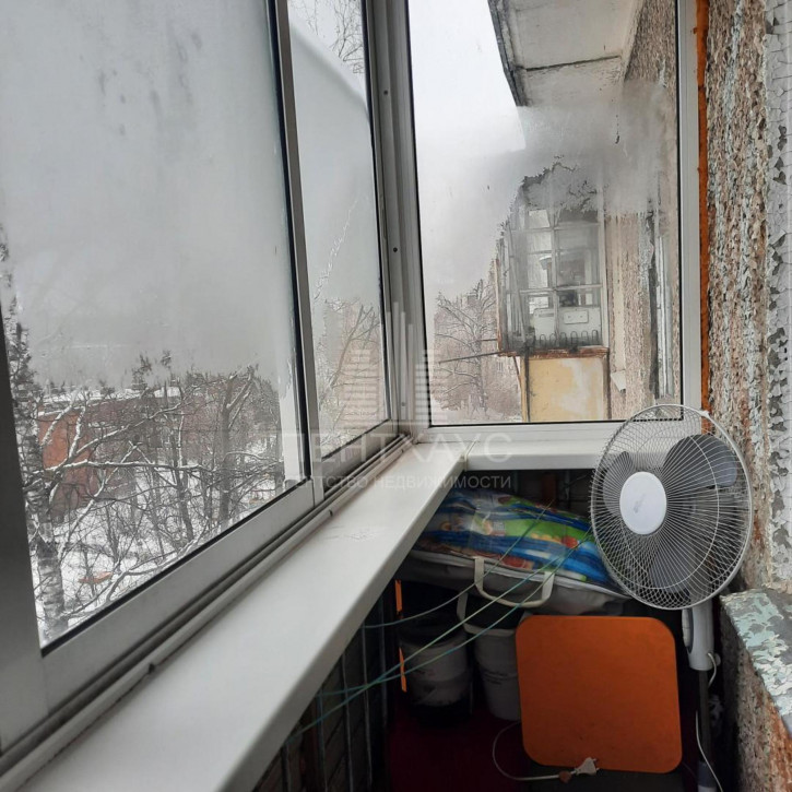 2-комн квартира проспект Строителей, 38Б