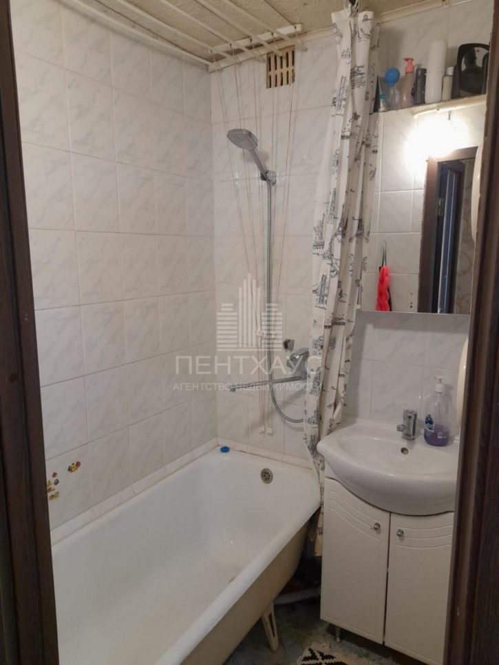 1-комн квартира Комиссарова ул., 17, 17