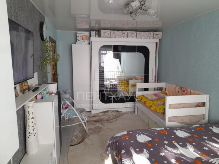 1-комн квартира Комиссарова ул., 17, 17