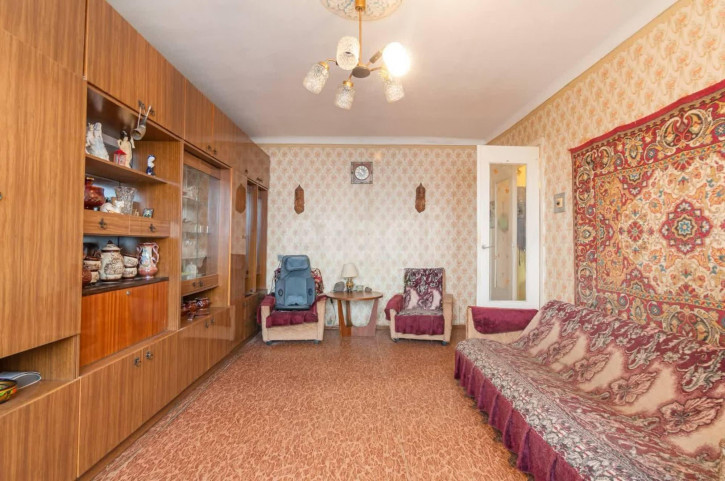 4-комн квартира Ярославская улица, 40а