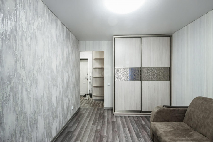 1-комн квартира улица Возрождения, 51