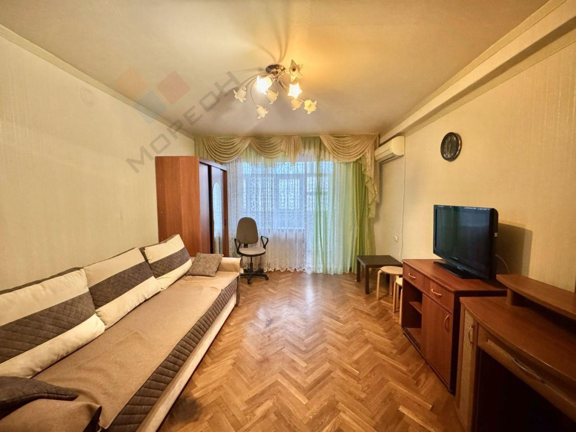 Купить квартиру за 6 550 000 рублей на Чекистов пр-кт, 16