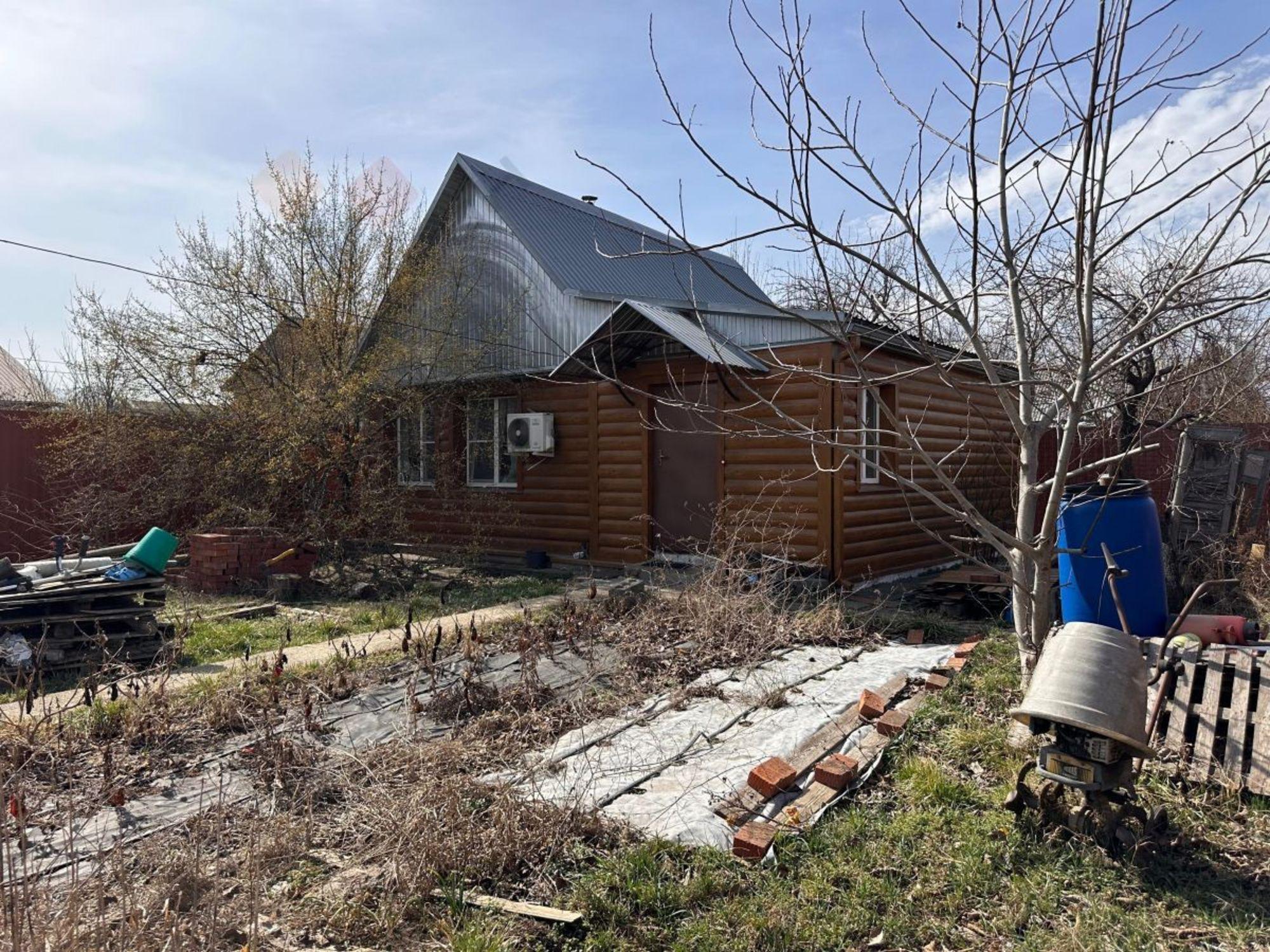 Купить дачу, дом, коттедж за 3 200 000 рублей на Дачная, 97