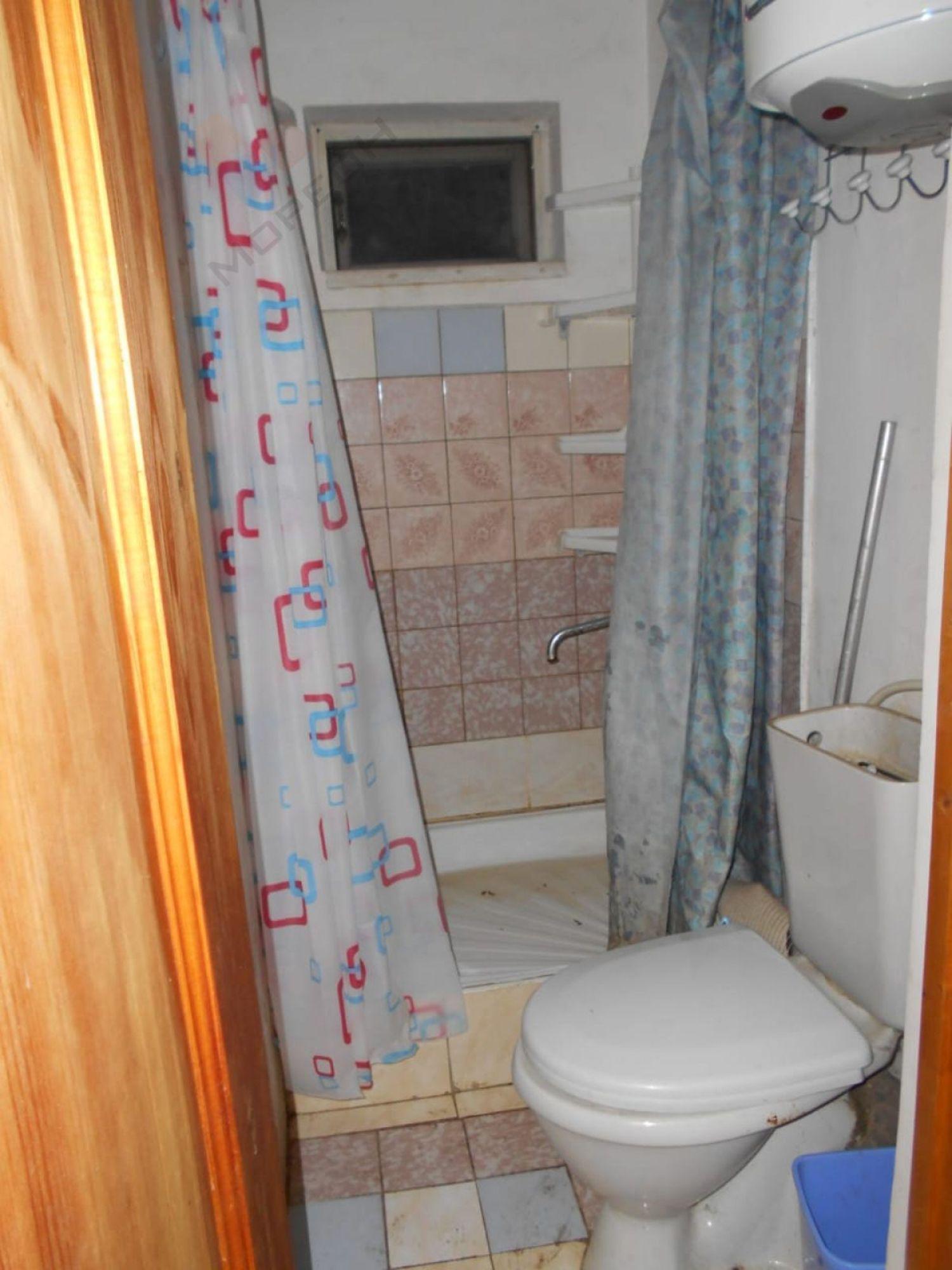 Купить дачу, дом, коттедж за 2 100 000 рублей на им. Максима Горького ул, 42