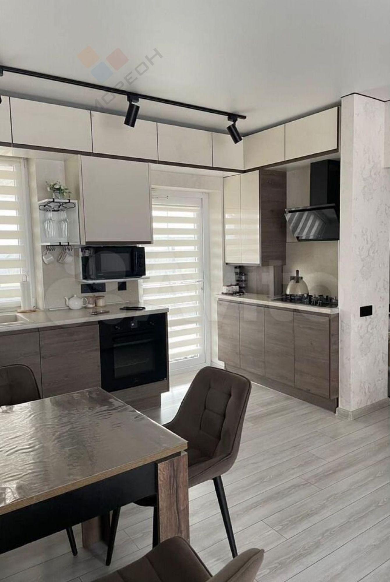 Купить дачу, дом, коттедж за 16 000 000 рублей на Братчиковой М.П. ул