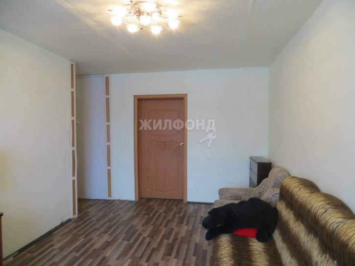 3-комн квартира Революции проспект, д.82