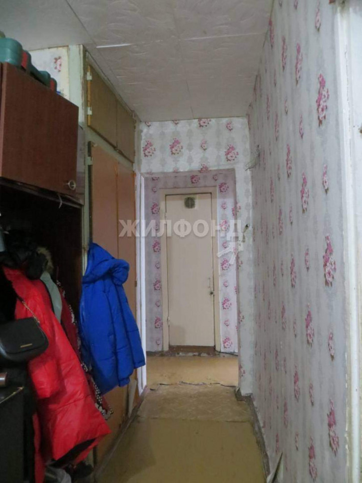 4-комн квартира Троллейная улица, д.130 4-комн квартира Троллейная улица, д.130