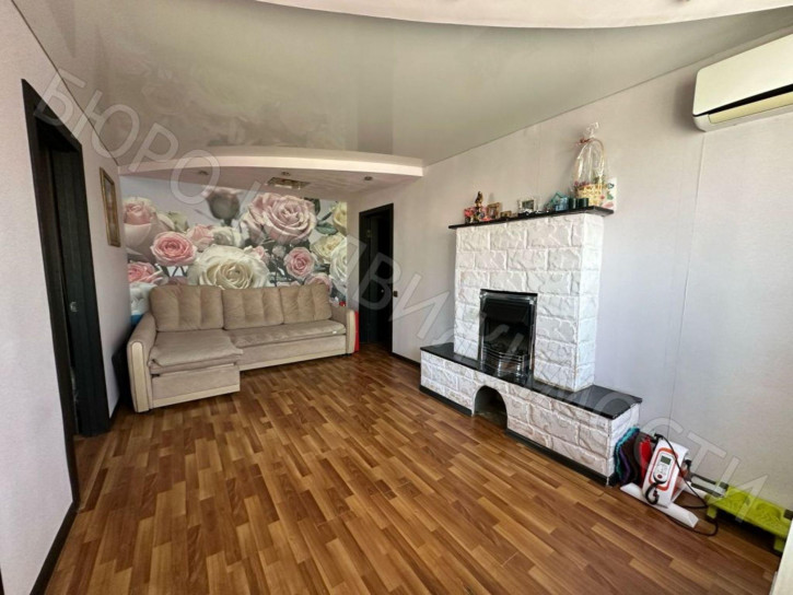 4-комн квартира Карла Маркса ул, 65