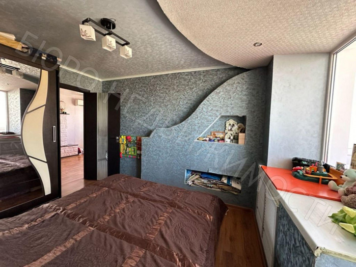 4-комн квартира Карла Маркса ул, 65