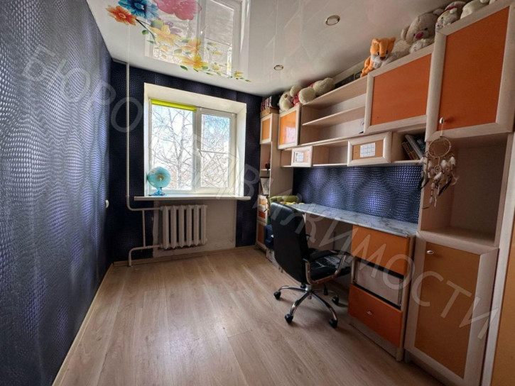 4-комн квартира Карла Маркса ул, 65