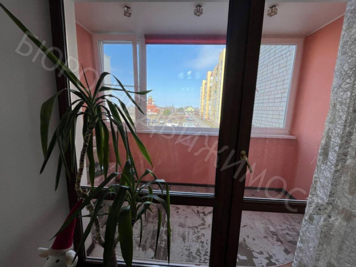 2-комн квартира Строителей ул, 6