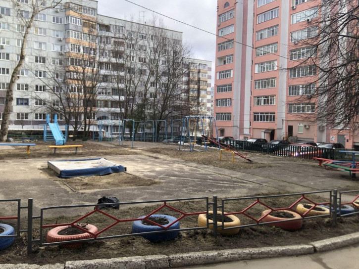 2-комн квартира Кижеватова ул, 24