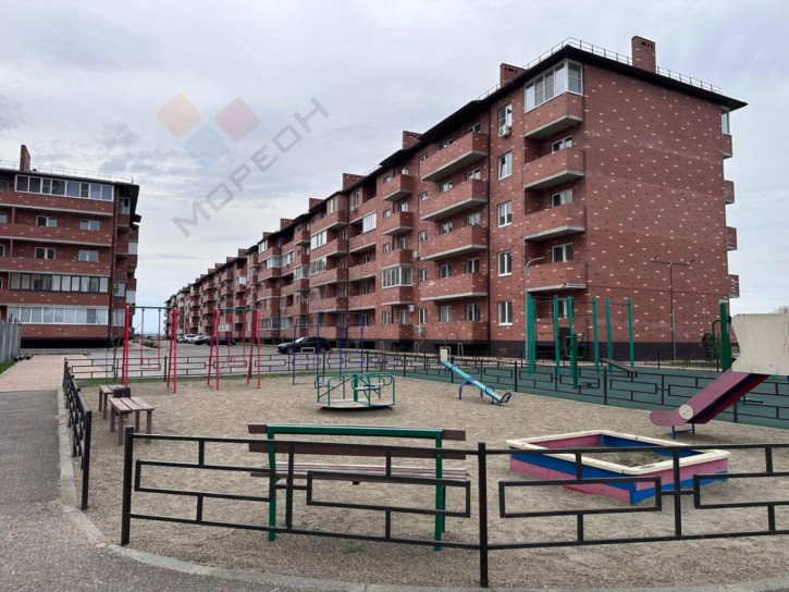 1-комн квартира Бжегокайская ул, 92