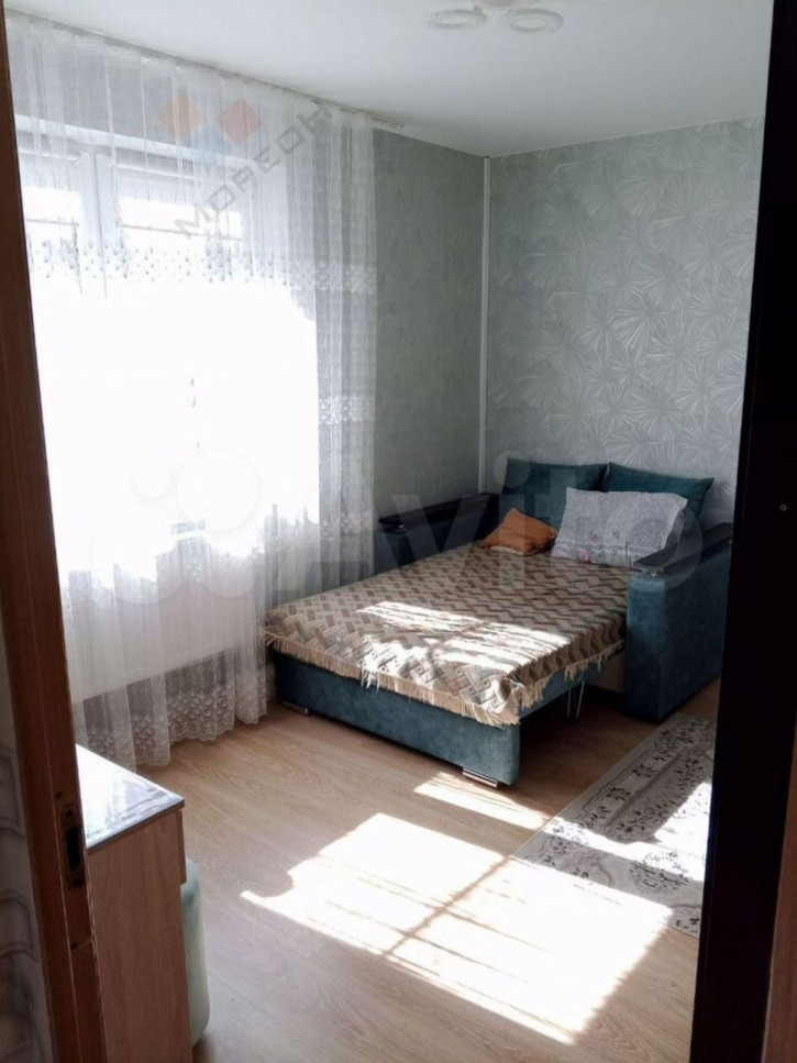 3-комн квартира Туполева ул, 4