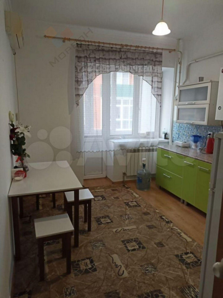2-комн квартира Вологодская ул, 20