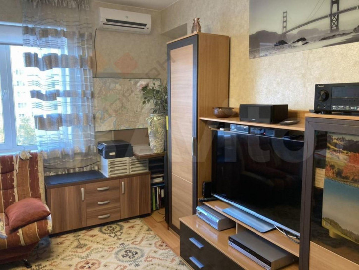 4-комн квартира Платановый б-р, 4