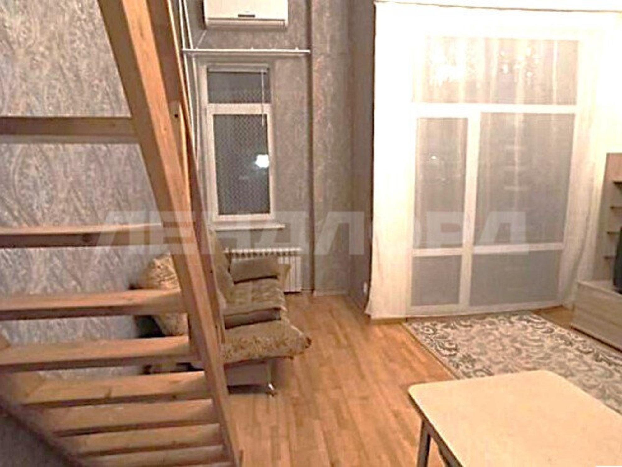 Купить студию за 4 100 000 рублей на улица Доватора, 235