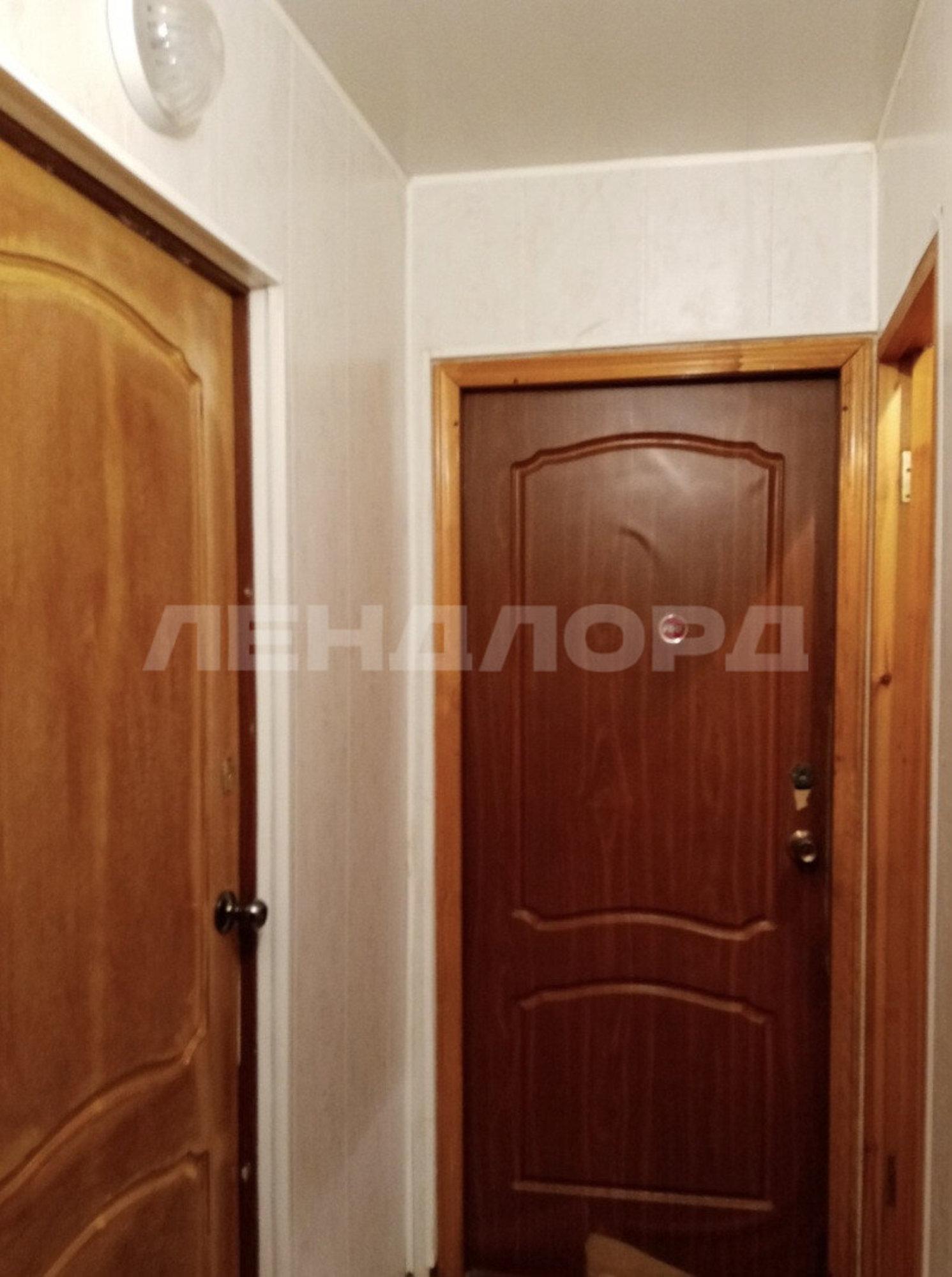 Сдать комнату за 13 000 рублей на улица Штахановского, 12/2