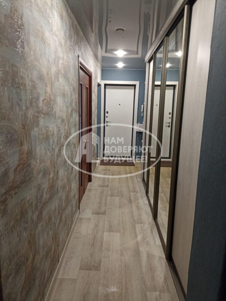 3-комн квартира улица Комарова, 3 3-комн квартира улица Комарова, 3