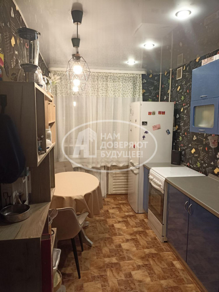 3-комн квартира улица Комарова, 3 3-комн квартира улица Комарова, 3