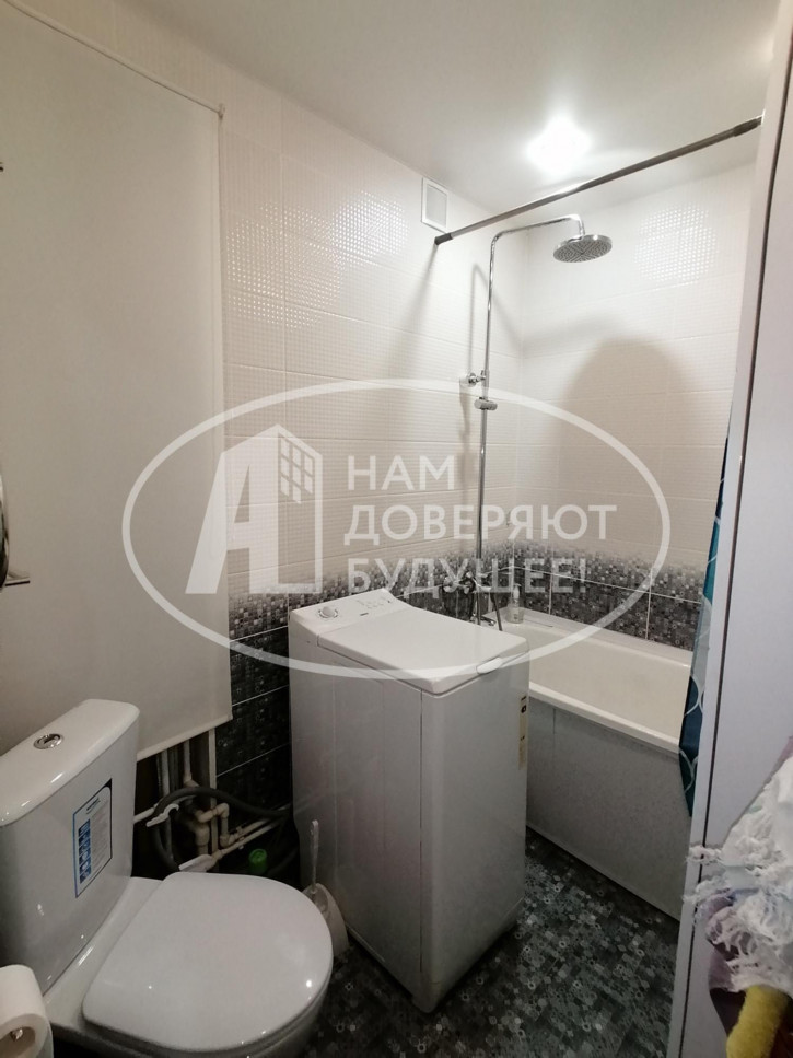 2-комн квартира улица Ленина, 47