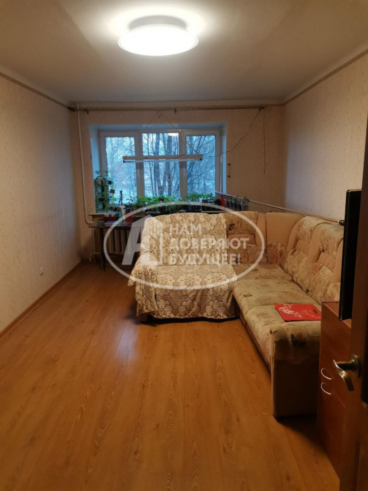 3-комн квартира улица Бурылова, 7 3-комн квартира улица Бурылова, 7
