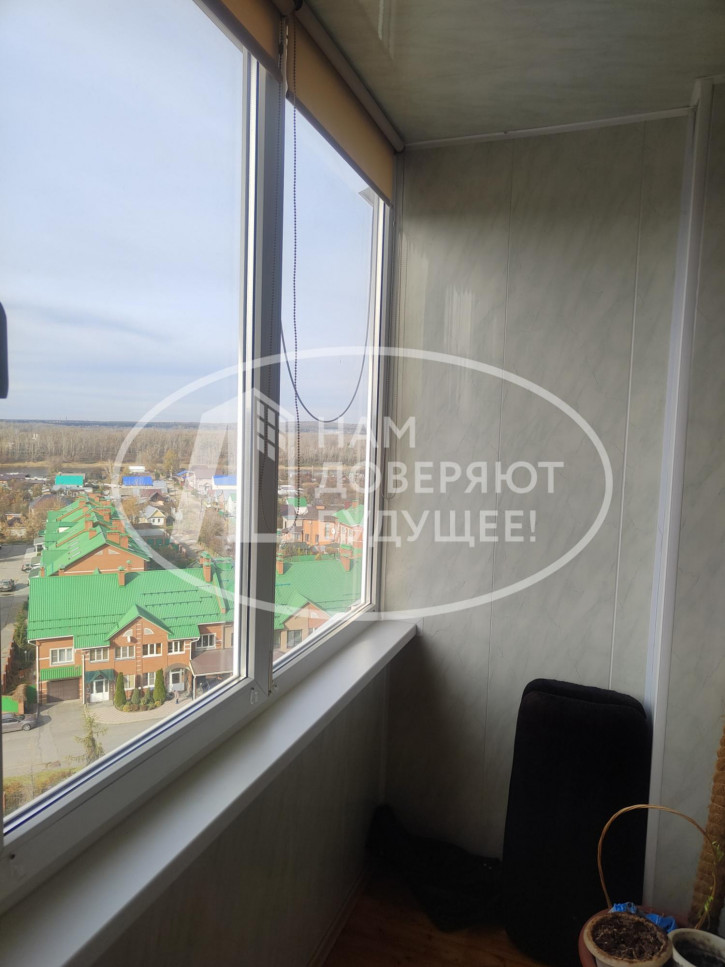 4-комн квартира улица Гагарина, 9