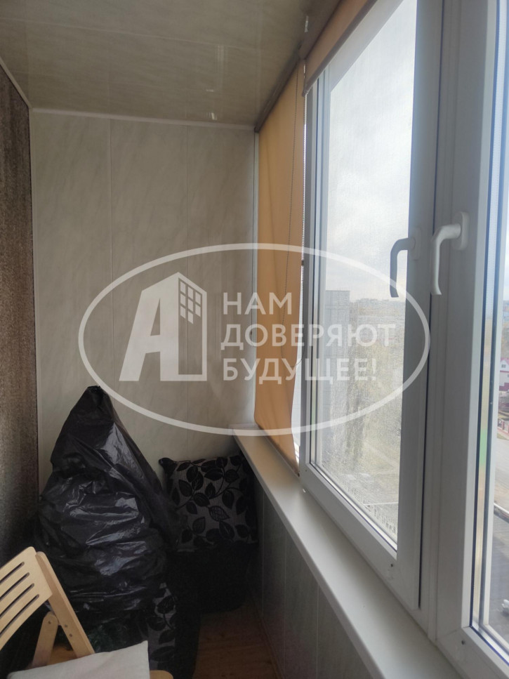 4-комн квартира улица Гагарина, 9