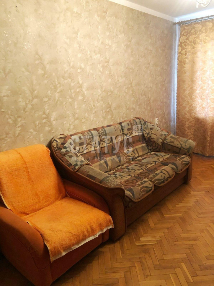 2-комн квартира Красноармейский пер, 4